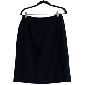 Lost in the 🔥 Vintage Jones New York Black Wool Skirt